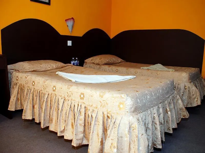 Oyo 166 Kathmandu Tourist Home Гостевой дом